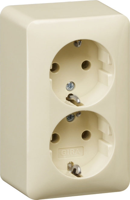 Gira Flush-Mounted Socket Outlet (WCD Switchgear) - 078012