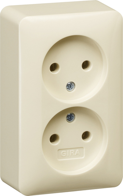 Gira Flush-Mounted Socket Outlet (WCD Switchgear) - 079112