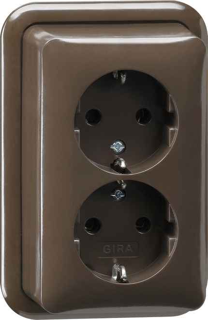 Gira Flush-Mounted Socket Outlet (WCD Switchgear) - 078018