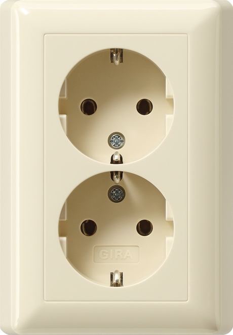 Gira Standard 55 Wall Socket Outlet (WCD Switchgear) - 078201