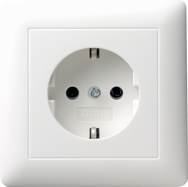 Gira Standard 55 Wall Socket Outlet (WCD Switchgear) - 044003