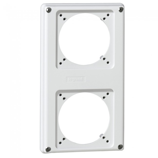 Legrand P17 Tempra Toe Enclosure. CEE plugs/sockets - 057713