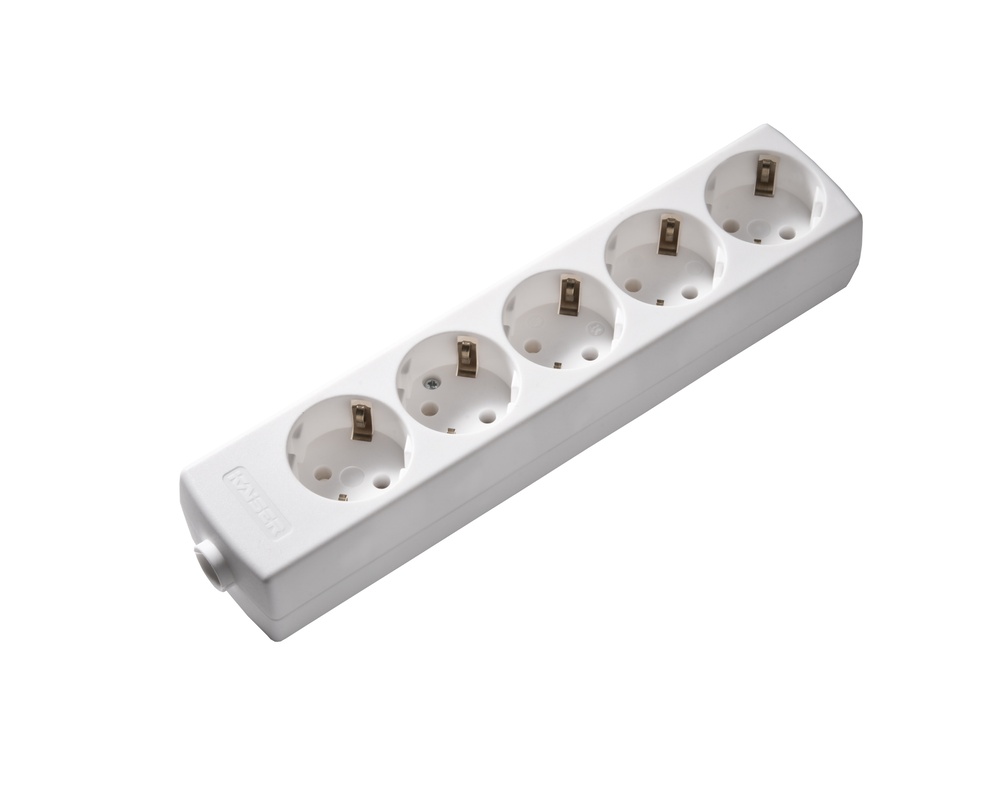 Martin Kaiser 5-Way Socket 45 Degree Arctic White (European Socket) - 1065/KWS