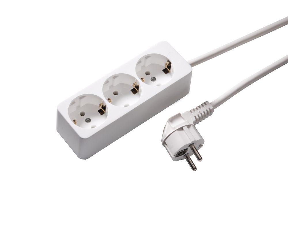 Martin Kaiser 3-Way Socket With Earthing Contact Cable 3M Arctic White (European Socket) - 538ZL3-15W/KWS