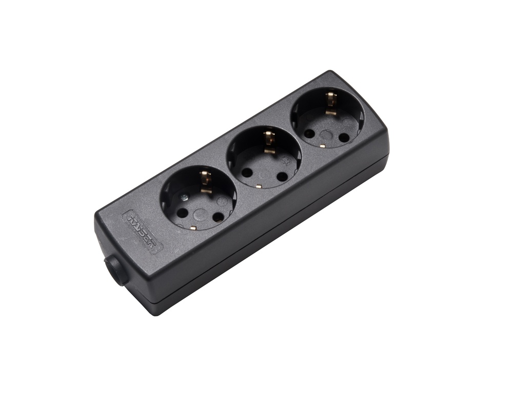 Martin Kaiser 3-Way 45 Degree Socket With 1.5m Cable Black (European Socket) - 1047ZL/15W/SW