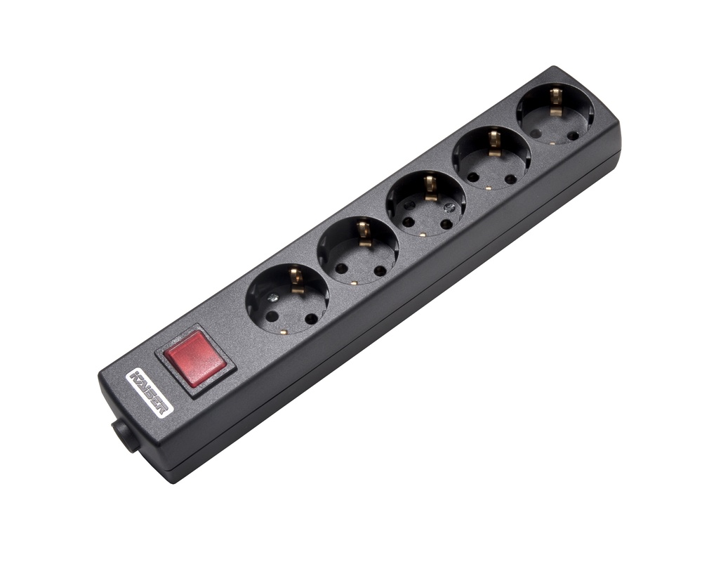 Martin Kaiser 5-Way Socket With Switch 45 Degree Black - 1085/SW