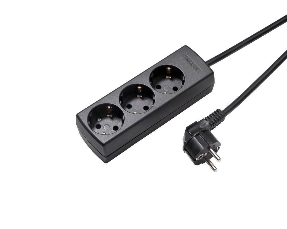 Martin Kaiser Toma de 3 vías 45 grados con toma de tierra y cable de 5 m (Enchufe Europeo) - 1047ZL5-15W/sw