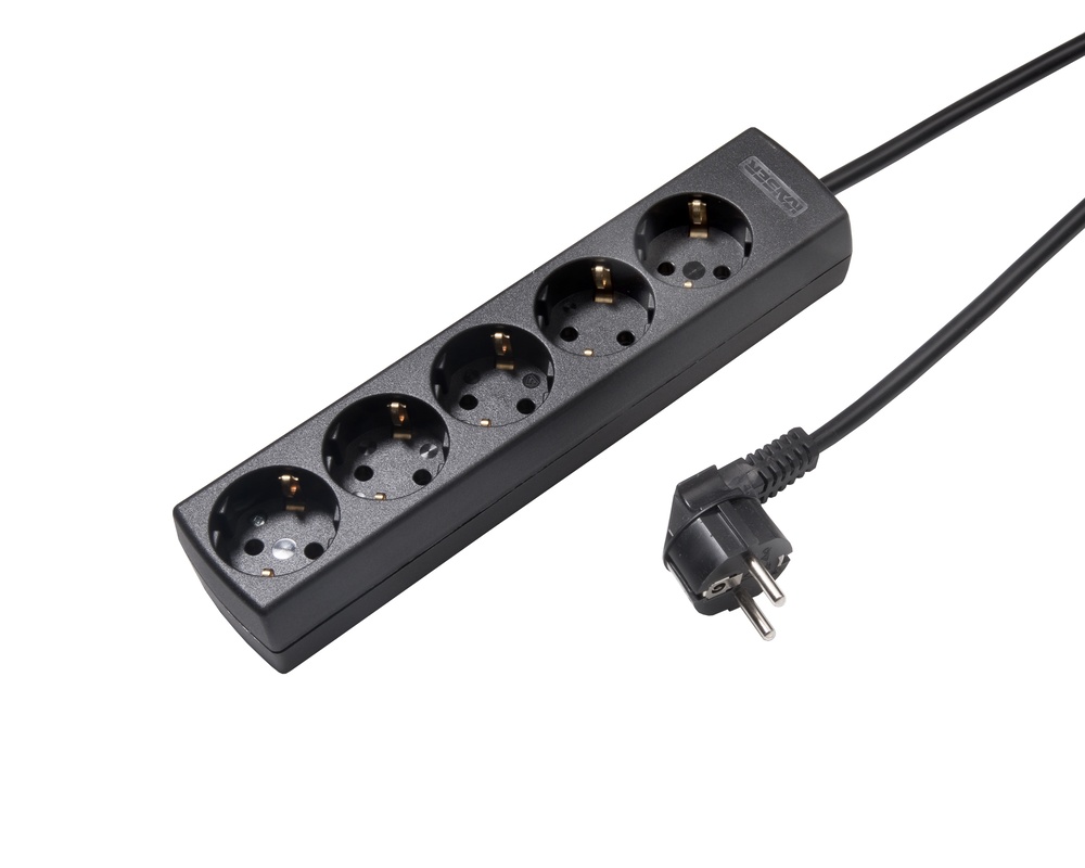 Martin Kaiser 5-Way Socket 45 Degree Black with 5M Cable - 1065ZL5-15W/sw