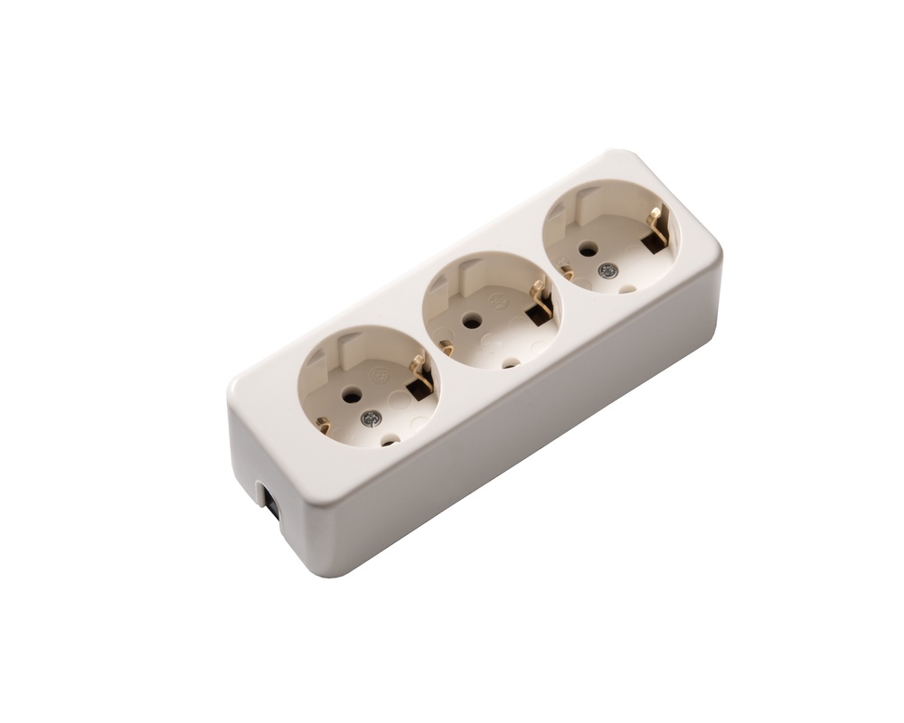Martin Kaiser 3-Way White Socket With Earthing Contact (European Socket) - 638/ws