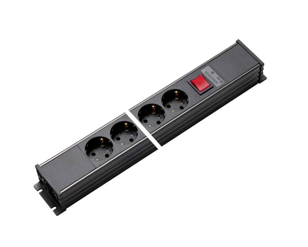 Martin Kaiser 4-Way Power Strip mit Schalter und I/O Schwarz - 1153/4-2/sw