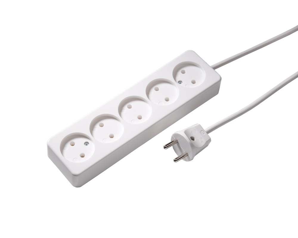 Martin Kaiser 5-polige contactdoos niet-geaard 16Amp met 1,5m kabel (Europese Stekkerdoos) - 512ZL/15/kws