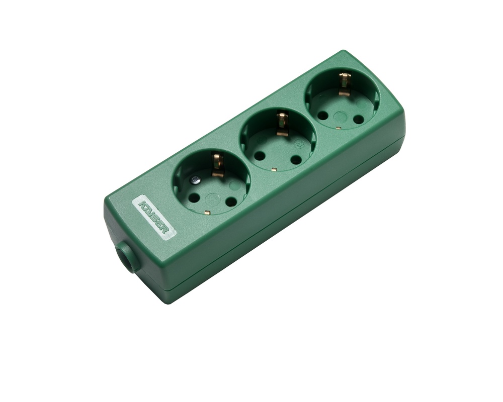 Martin Kaiser 3-Way Socket 45 Degree With Earthing Contact Green (European Socket) - 1047/gn [40 Pieces]