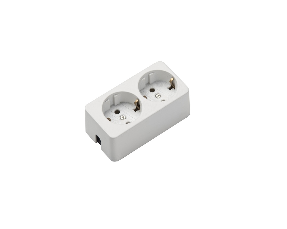 Martin Kaiser 2-Way Socket With Earthing Contact Arctic White (European Socket) - 537/kws [15 Pieces]