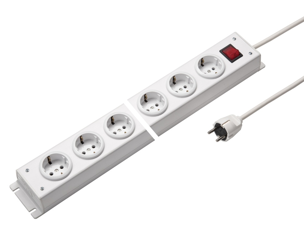 Martin Kaiser 8-Way Power Outlet Strip With Switch And 1.5m Cable (European Socket) - 1001ZL8WS15 [10 Pieces]