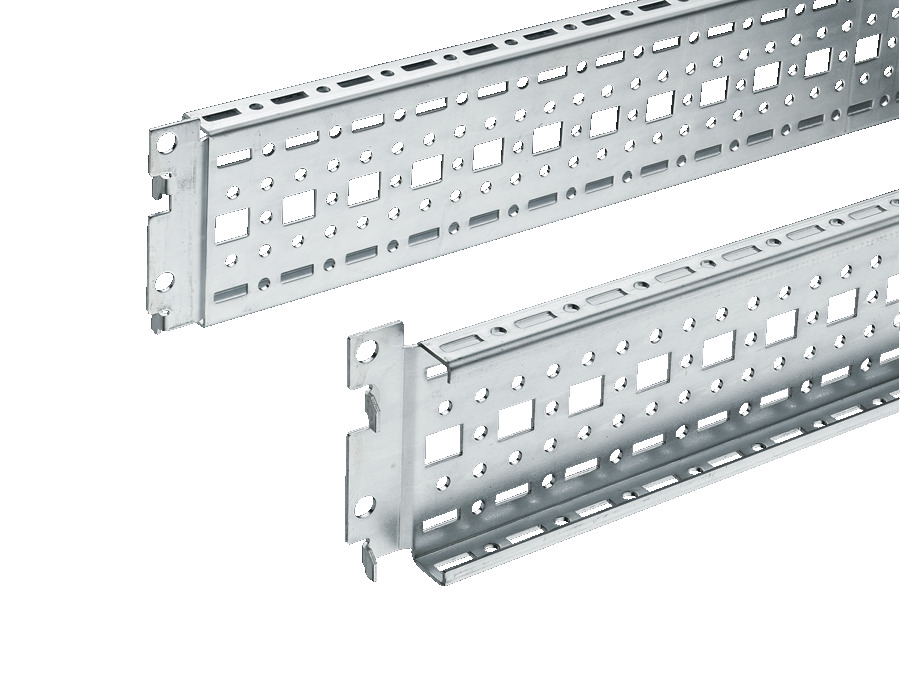 Rittal TS 17x73mm Systeem Chassis Voor 800mm Kasten - 8612180