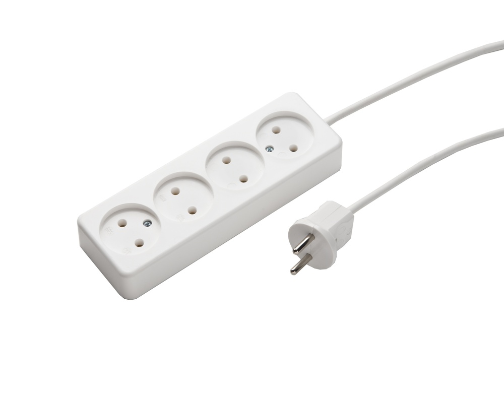 MK 4-Wege Steckdosenleiste Mit 1,5M Kabel (Europäische Steckdose) - 509ZL/15/KWS