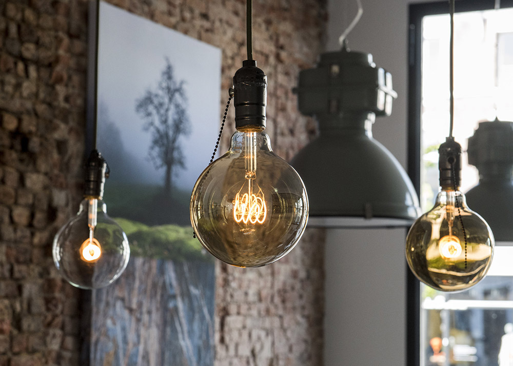 Bailey Spiraled Leslie G125 LED Filament Globe 3.2W Gold - 145017